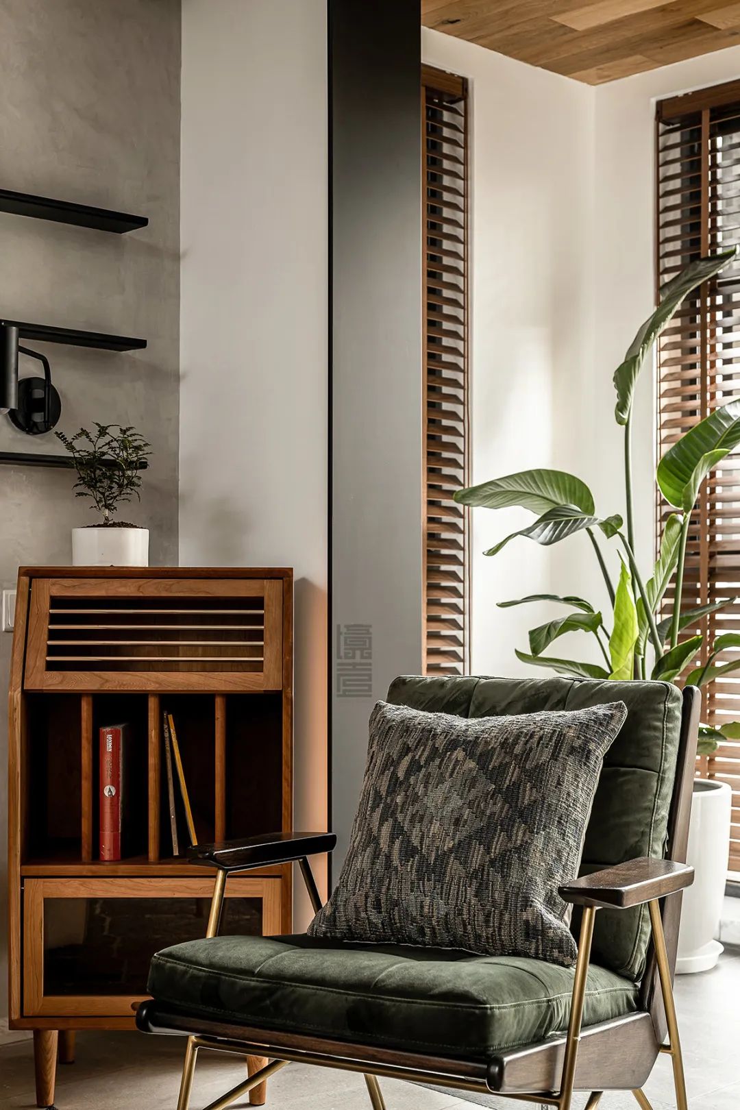 109㎡现代简约家,不拘一格的民宿风,装出小资优雅的文艺范