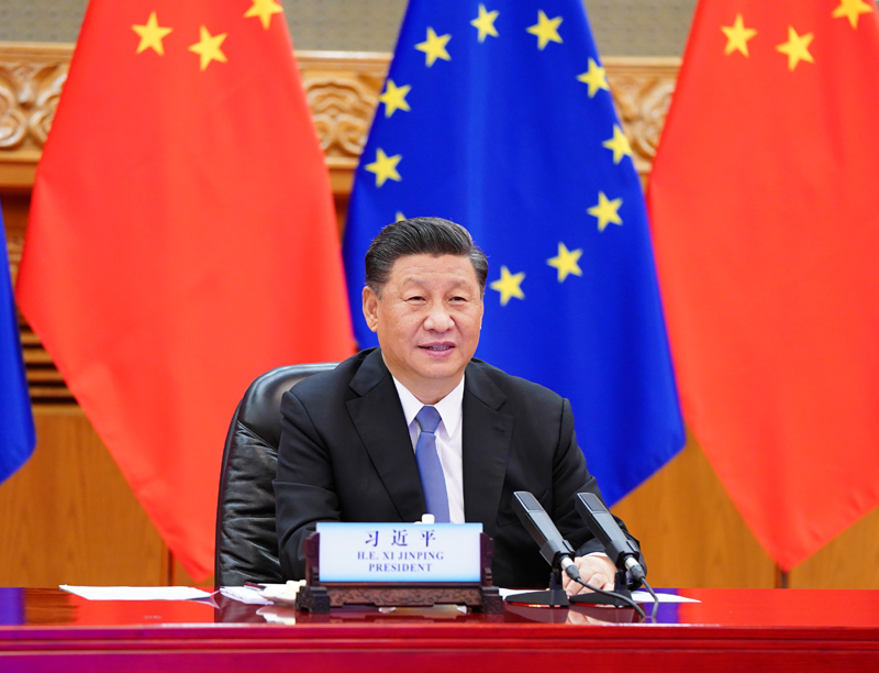 2020年6月22日晚，国家主席习近平在北京以视频方式会见欧洲理事会主席米歇尔和欧盟委员会主席冯德莱恩。新华社记者 谢环驰 摄
