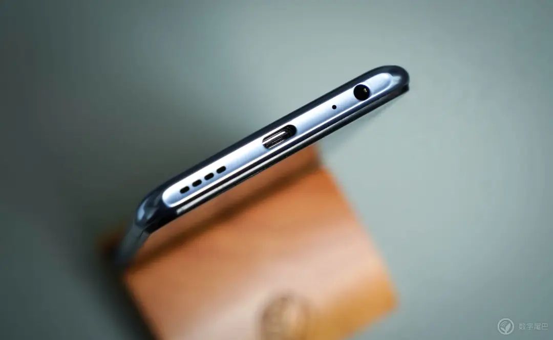 iqoo z1x|「中端良品」的舍与得__财经头条