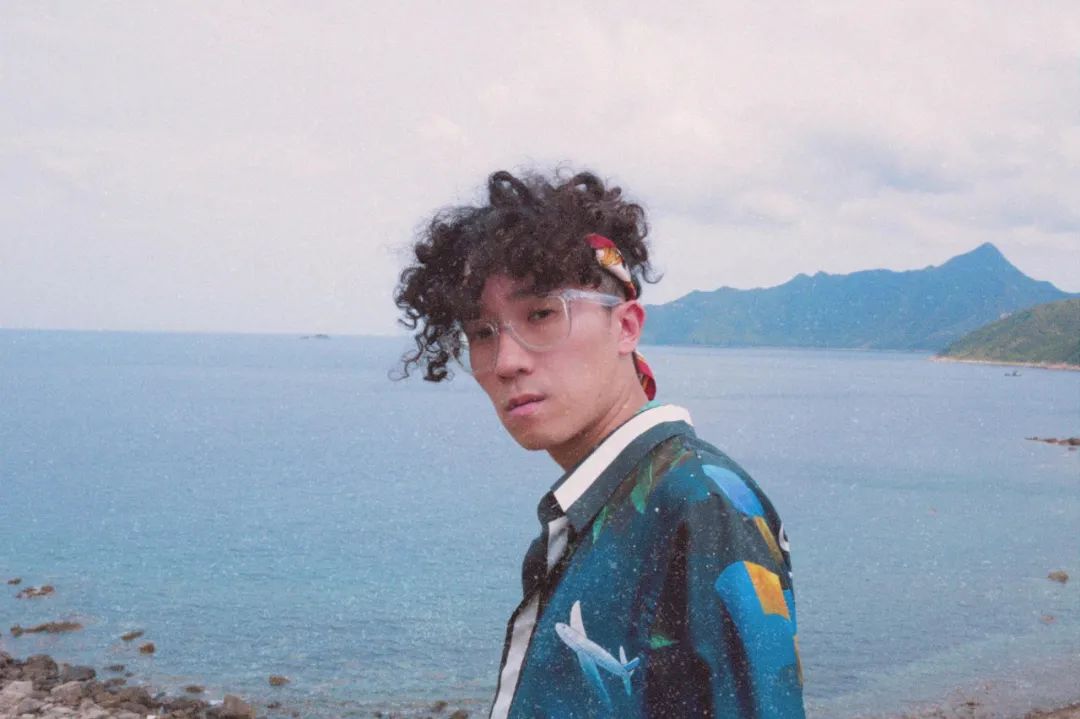 dough-boy: 一个说唱歌手的全球之旅