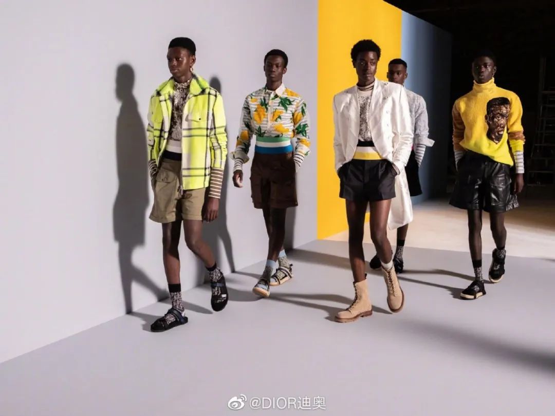 DIOR男装秀落户微博，看热闹还是看门道？