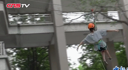 学生正在上课。