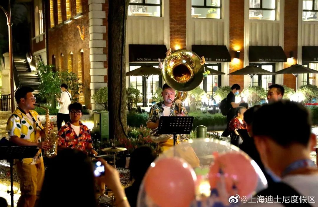 限时2个月,『上海迪士尼』夜生活开场!奇妙夏夜,精彩继续......