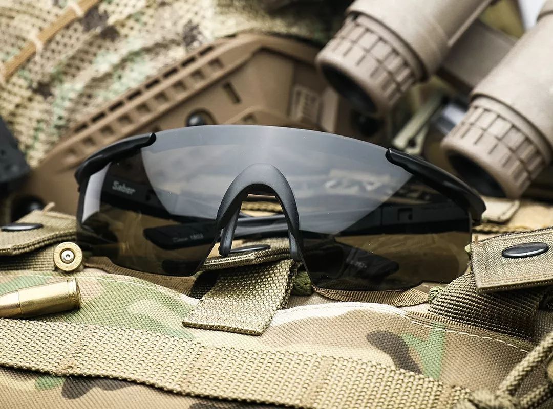 i的swat部队,游骑兵部队,海豹部队等   都有自购使用