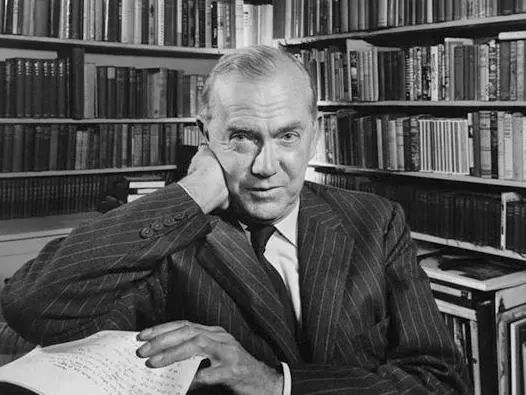 鲁敏:进入"串"的万妙之门,灯过马走,衣袂飘然