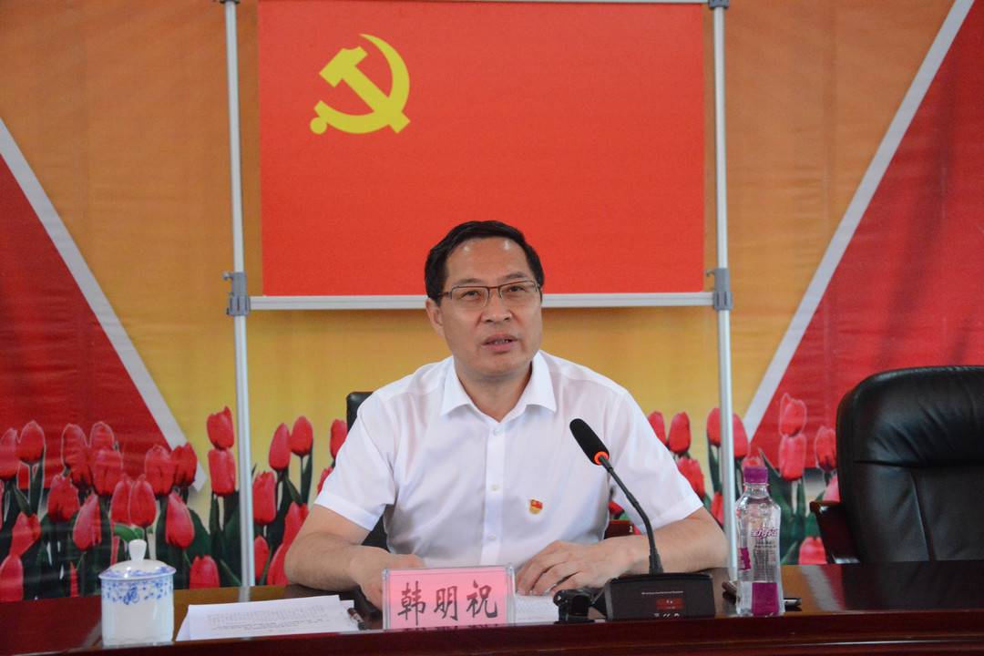 县委书记讲党课 荣县开展"玉章好儿女·建功新荣州"七一主题党日活动