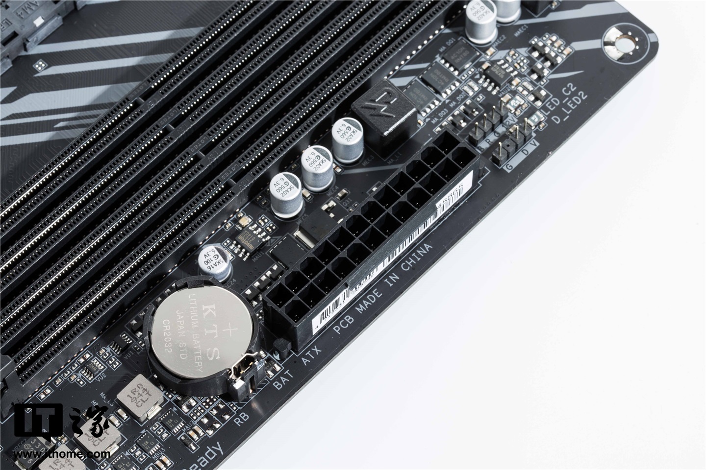 【it之家开箱】技嘉 b550m aorus elite 小雕主板图赏