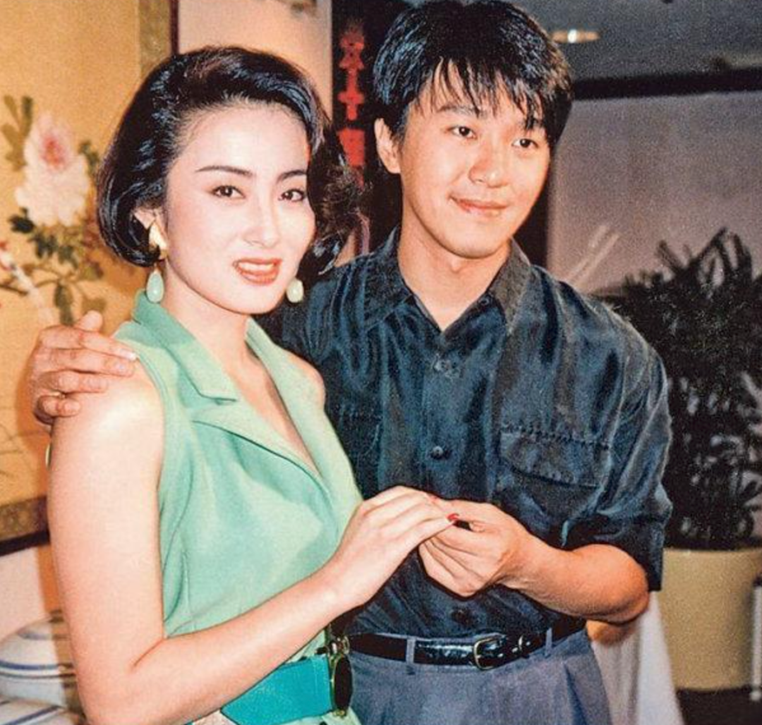 走近周星驰的女人,又一个个离开他