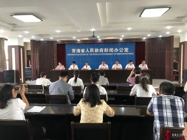 我省教育系统多方面对接人才项目