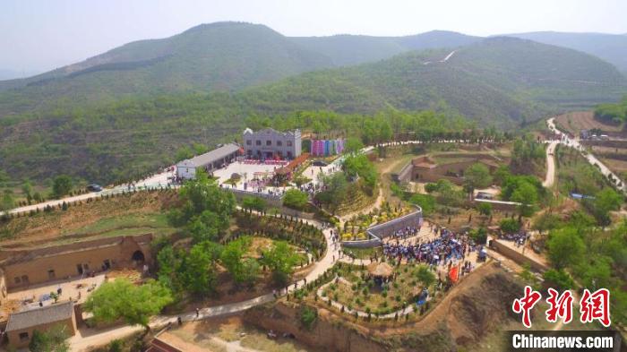 襄垣县古韩镇乡村特色旅游方兴未艾. 崔晶 摄