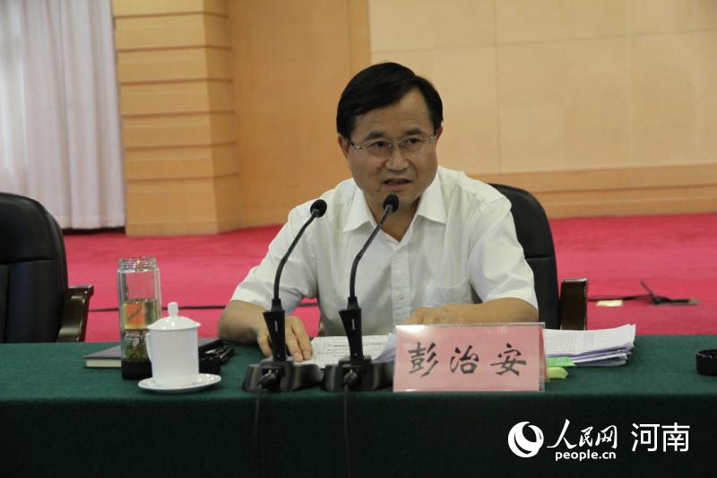 河南许昌压茬推进扫黑除恶工作提质增效