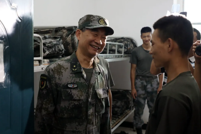 安徽双拥领导小组走访慰问沿江地区抗洪抢险部队|退役军人|安徽|武警