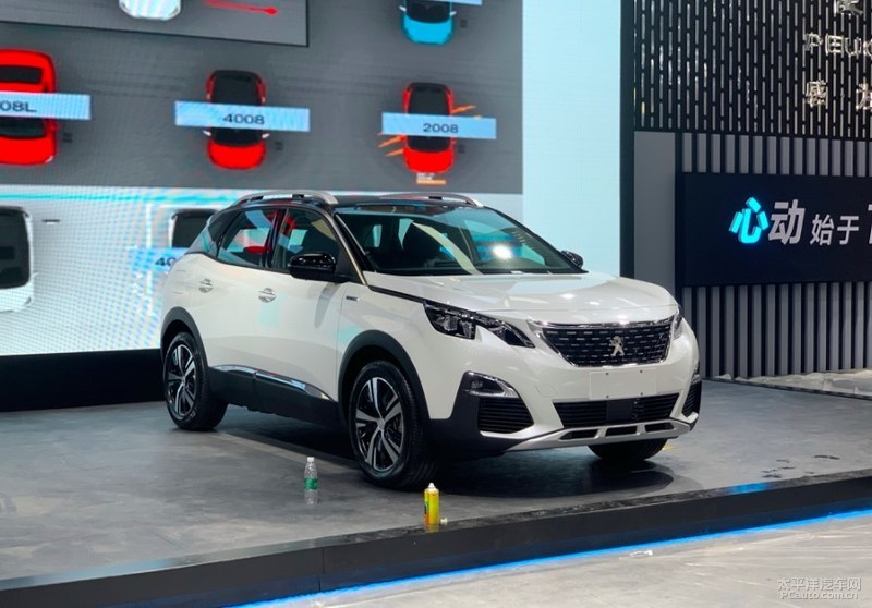 2020成都车展探馆:东风标致4008 phev亮相