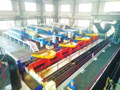 骆驼山选煤厂主厂房标准化,精细化生产. 盛夏,生命力最旺盛的时节.