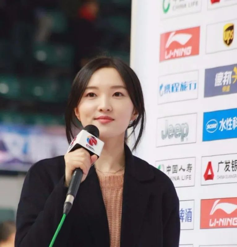 福建体育频道主持人曾宝李望晔融媒体资讯中心主持人东南卫视主持人