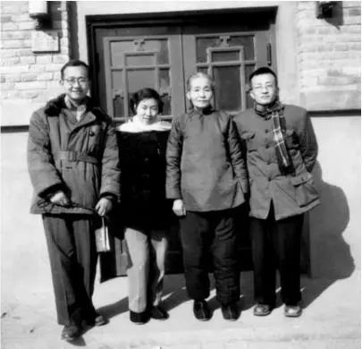 在中国撒播计算数学的火种 | 冯康传奇|数学|华罗庚|冯康_新浪新闻