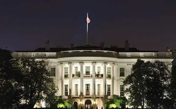 理一理，美国和中国翻脸背后的利益链条！休闲区蓝鸢梦想 - Www.slyday.coM