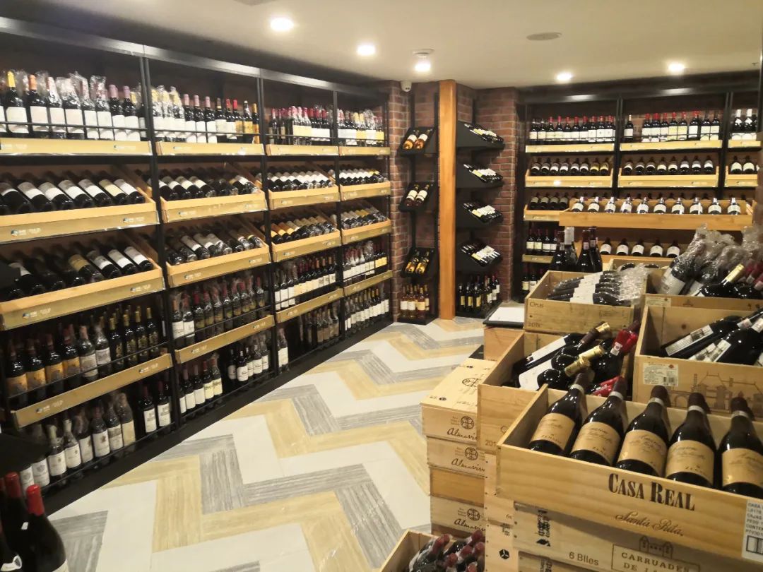 逆势加码2019年份期酒中粮名庄荟的目标是铁王座云酒独家