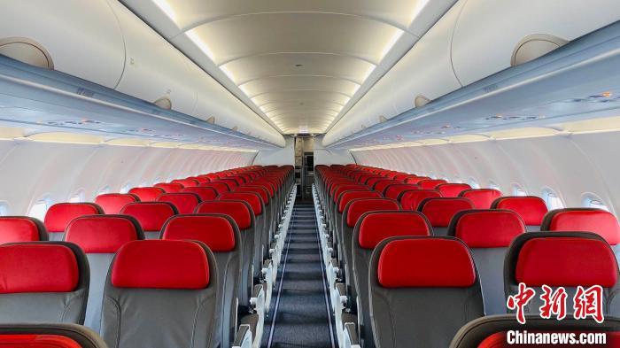 长龙航空迎第50架飞机 浙江补中型航企空白