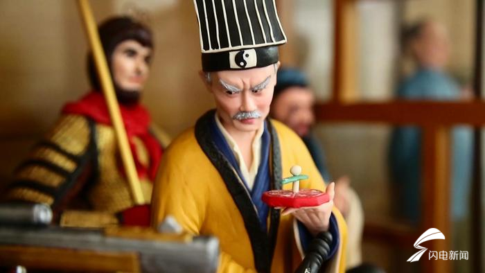 58秒|"德州面人郎"杨予:巧手一捏,寻常面团变身艺术品