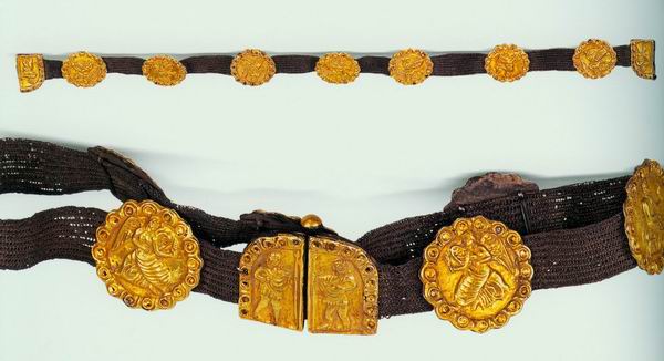 青海博物馆藏唐代包金西方神祗人物连珠饰牌银腰带这些年来我没有申请