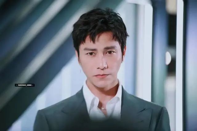 陈坤变样了生图骨相和紧致度太能打瘦了20斤真的让人眼前一亮