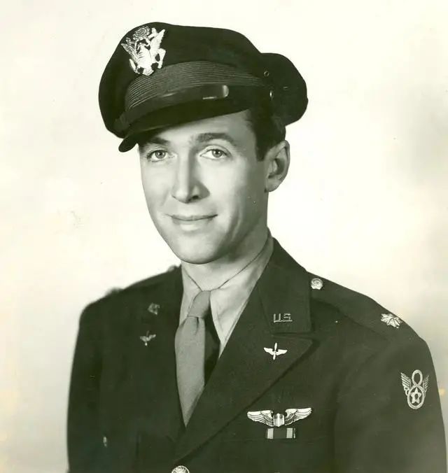 好莱坞最痴情绅士:暗恋好友到41岁,妻子去世,他放弃治疗而死|詹姆斯