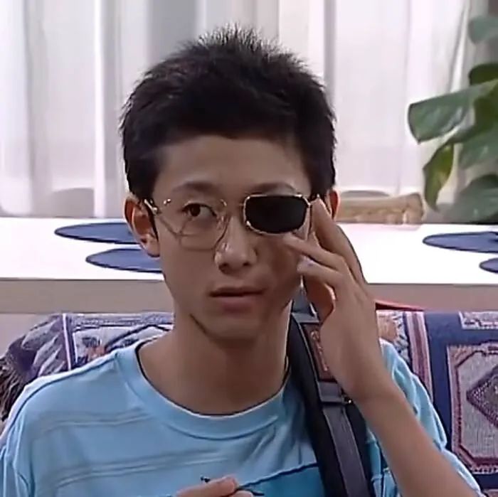 讲真的|张一山恋情曝光?《家有儿女》的童星们没残也没颓