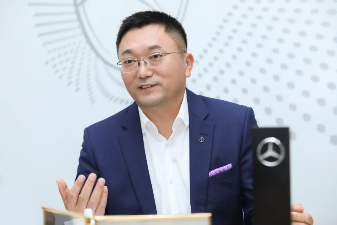 奔驰张焱:全新客户体验触点于"网络升级元年"加速落地-新浪汽车