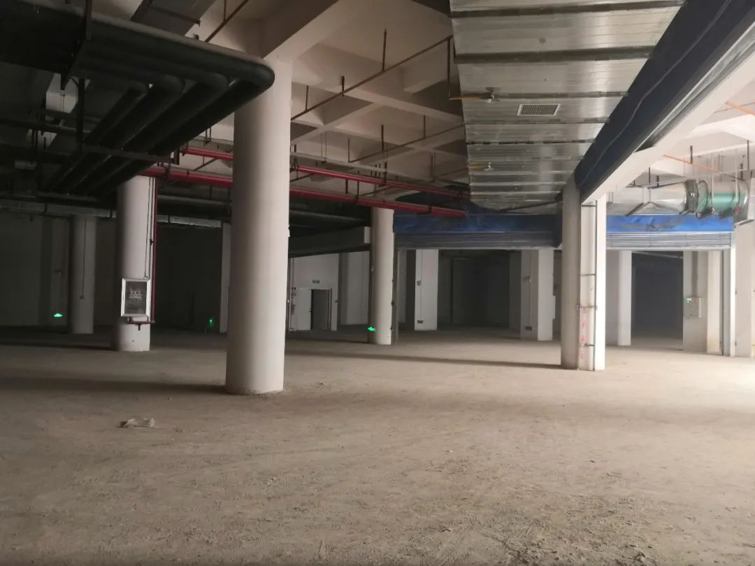 十铺九空，被称为“鬼城”！昆明这些业主很慌：投资的钱会不会泡汤？