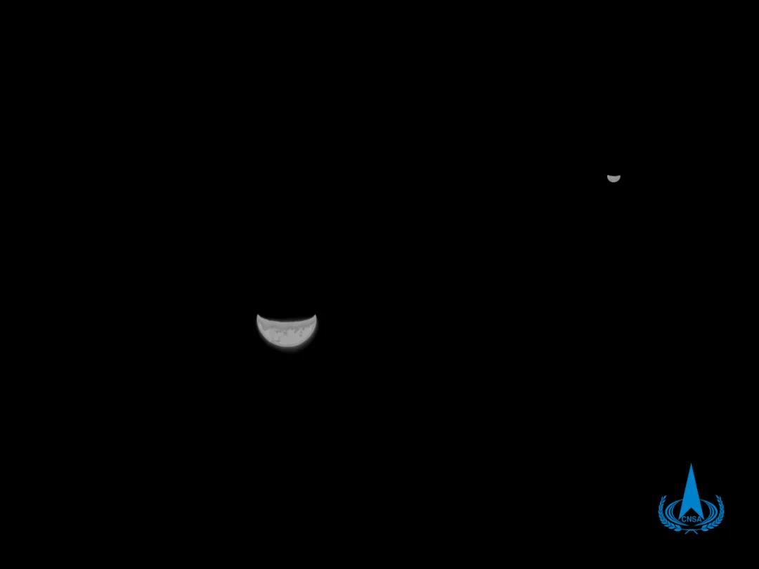 2020年7月27日天问一号探测器在距离地球约120万公里处拍摄的地月合影照片 图片来源：中国探月工程微信公众号