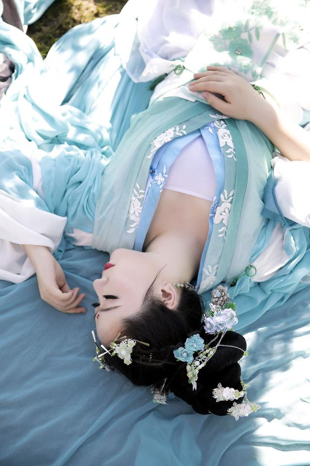 祸国姜画月cosplay