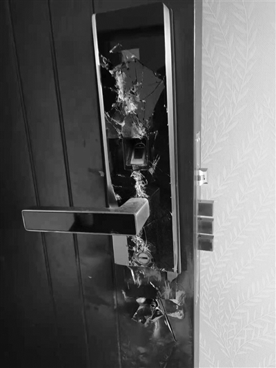 租的房子被砸门撬锁财物还被搬空