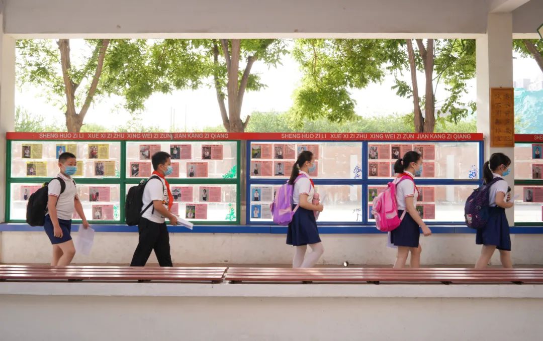 复课太折腾？一天迎检两三轮休闲区蓝鸢梦想 - Www.slyday.coM