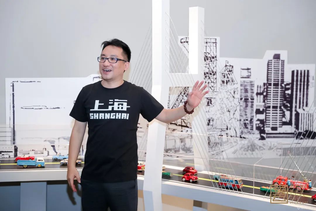 老玩具收藏家朱宇翔想把那个时代保留下来
