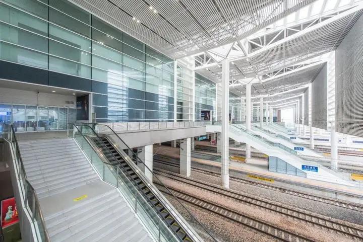 杭州火车南站正式投用,疏解杭州枢纽客运压力