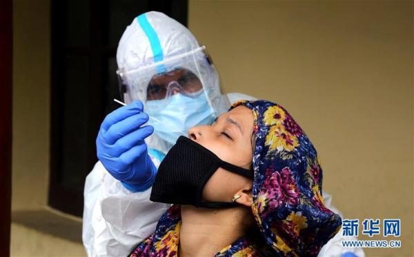 印度新冠病例日增近5万【组图】|新冠肺炎_新浪新闻