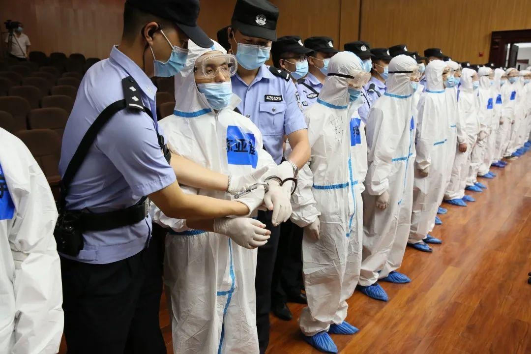 判了!湖北90后"黑老大"获刑20年!