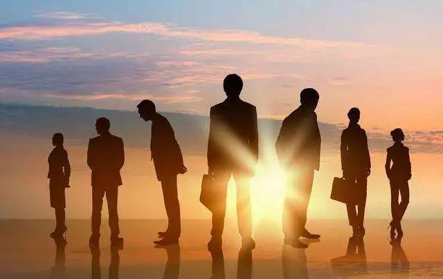 适合团队合作的游戏