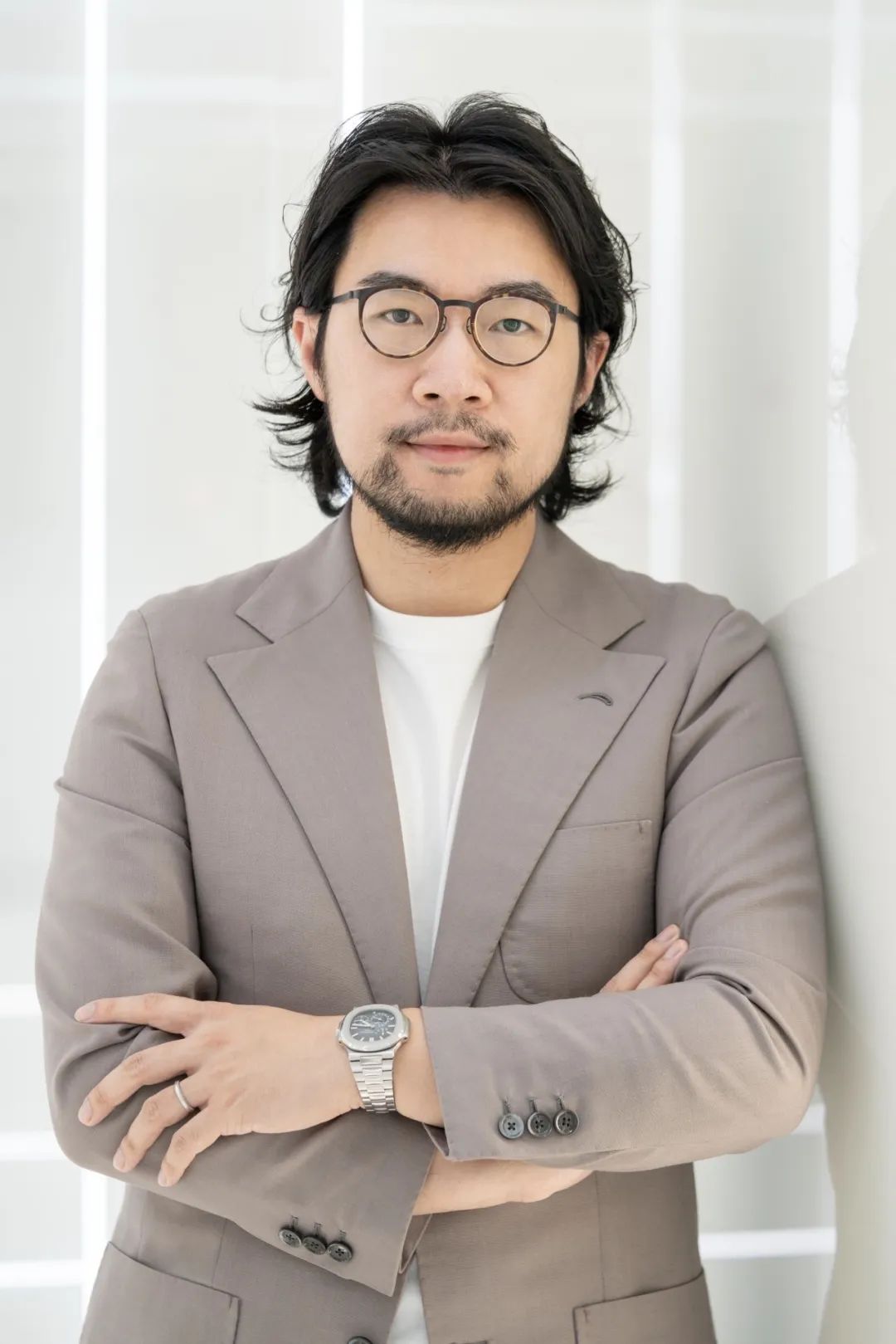 而在孵化每日黑巧这个品牌之前,ethan和另一位创始人林希创办的land