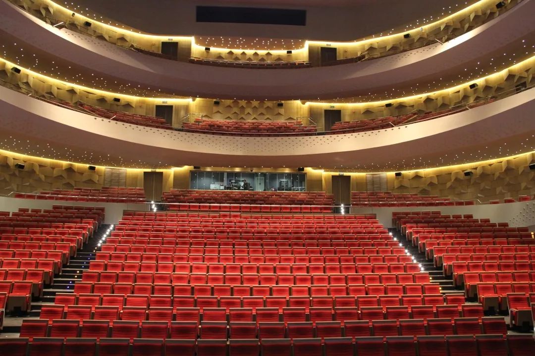 闽南大戏院还为厦门第一支全部由视障者组成的逆光乐队提供免费舞台与