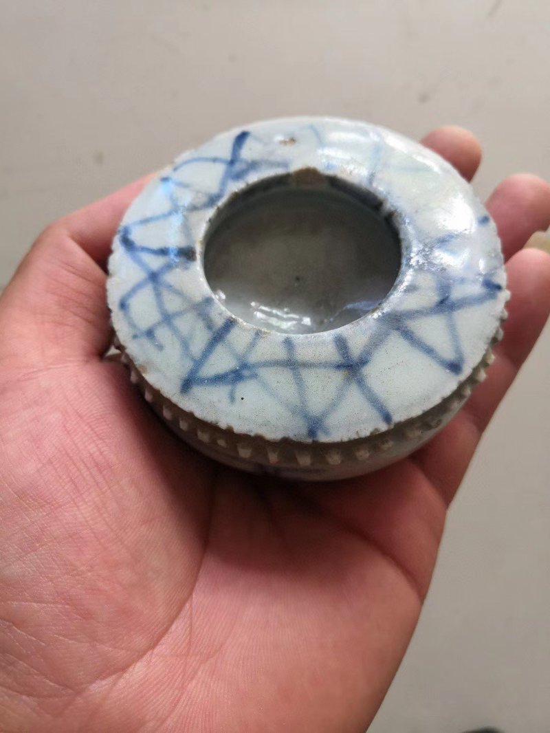 书案上的文雅小器,快看看明代青花文房水盂长什么样