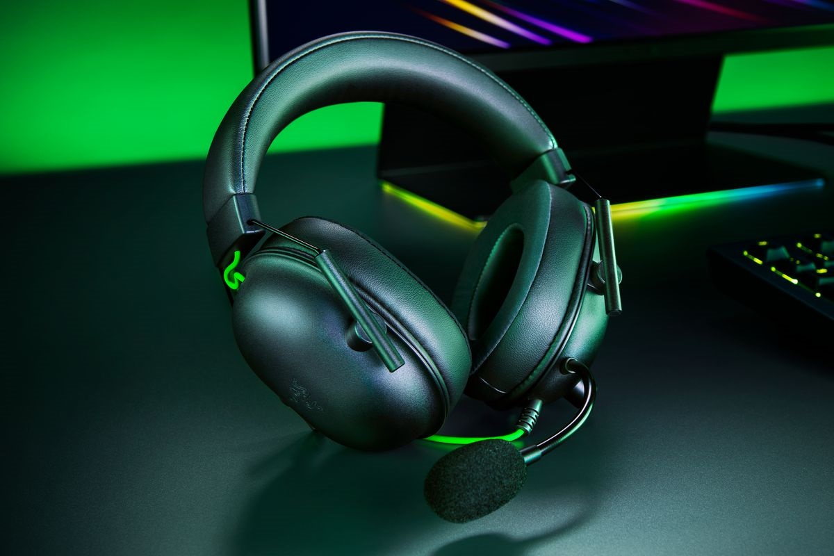 雷蛇推出旋风黑鲨v2v2x游戏耳机约698419元