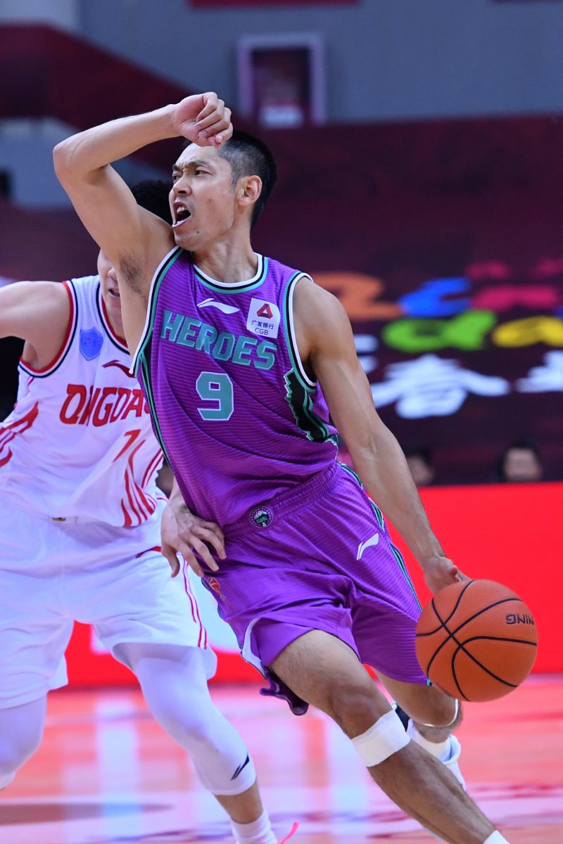 西王男篮止步, 老兵张庆鹏谢幕