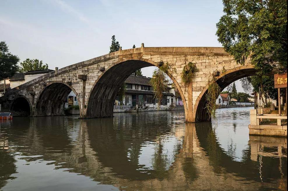 【云间漫谈】大仓桥上说"漕运"文汇报 2020-07-31 03:52:46  上海之根