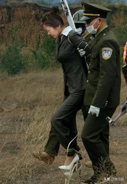 死刑犯执行时,为什么要用绳子五花大绑?看完总算明白了