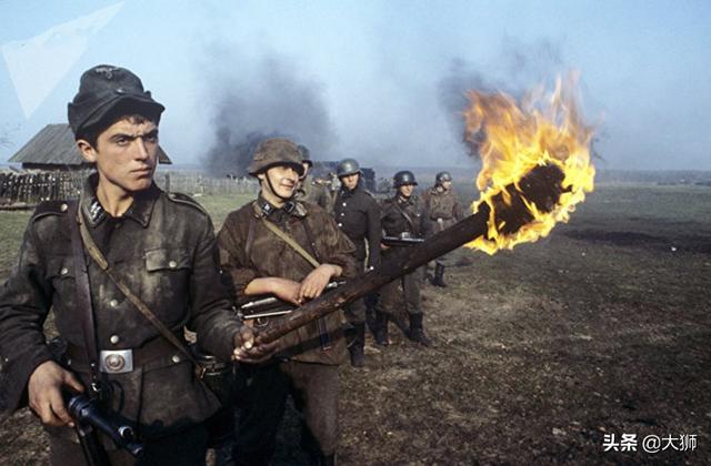 二战中的乌克兰小镇,德国人都干了些什么?一个犹太商人说出答案