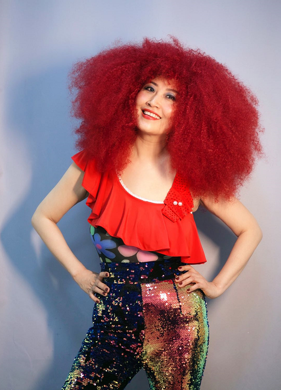 本周末974liveshow直播间disco女王张蔷首秀