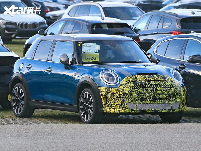 MINI Cooper SE五门版 搭插电混动系统