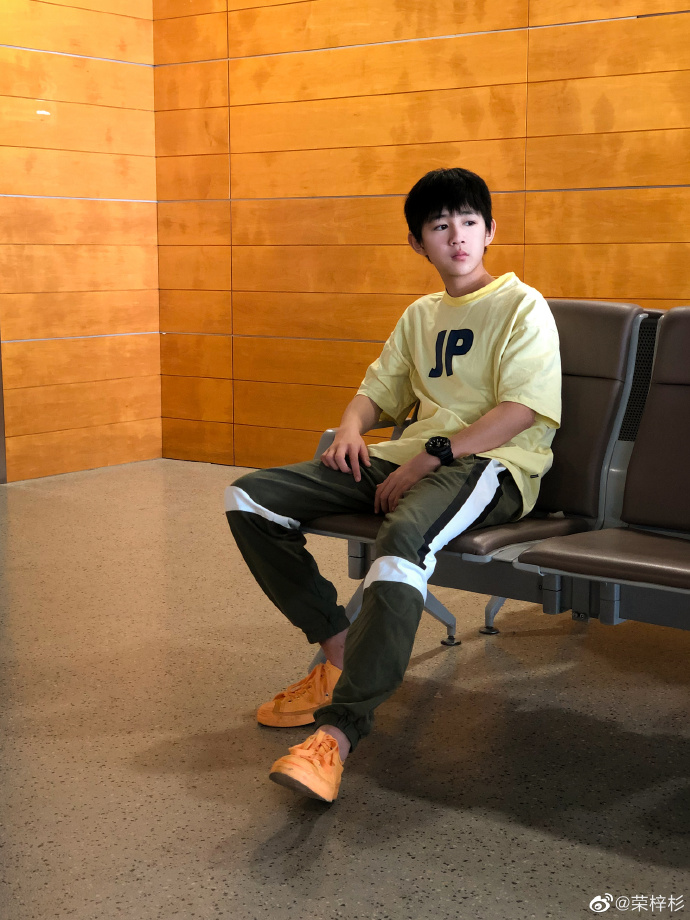 荣梓杉|秦昊_新浪新闻
